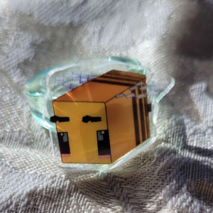 Limited-Edition Square Bee Acrylic Spinning Ring